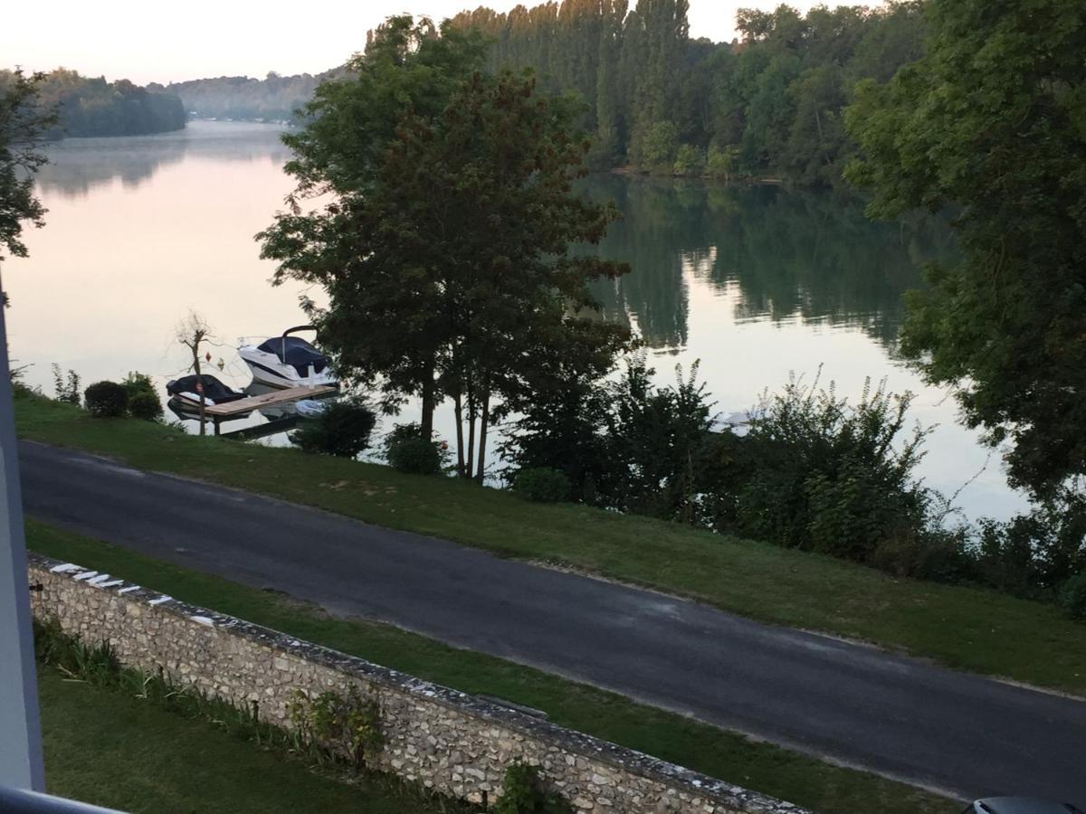 La Grande Maison Seine-Port Buitenkant foto